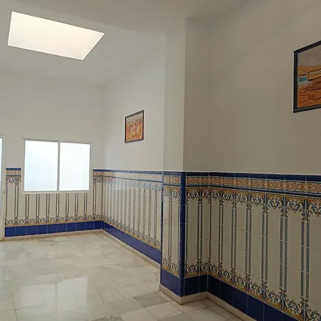 Апартаменты Romantic Ocean Breeze, 50 Meters From The